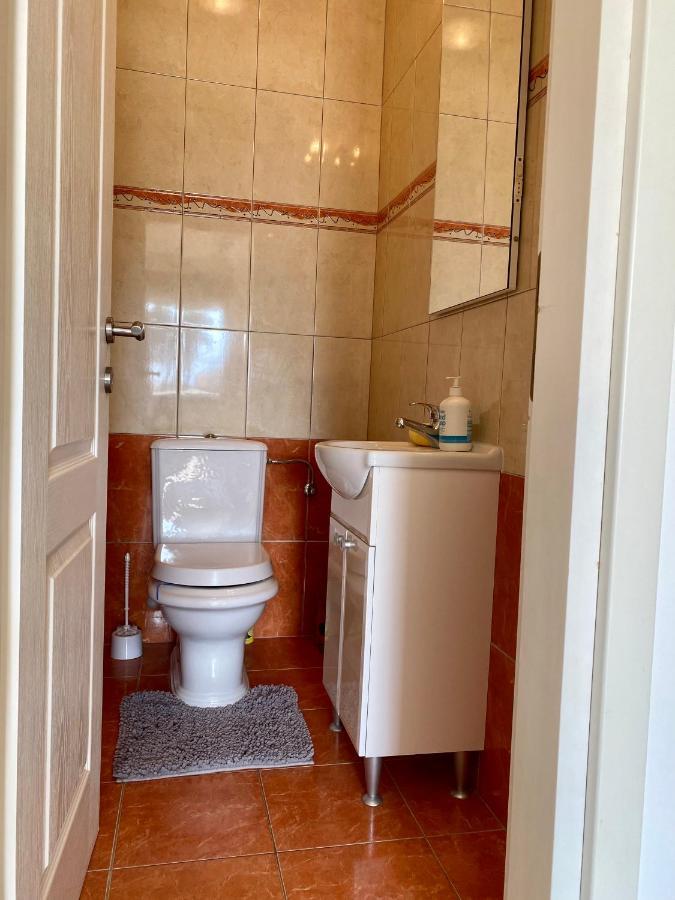 Sunny Apartment By The Beach Kastel Stafilic Ngoại thất bức ảnh